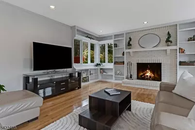 360 Upland Rd, Mountainside, NJ 07092 - Photo 13