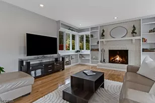 360 Upland Rd, Mountainside, NJ 07092 - Photo 13