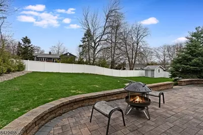 360 Upland Rd, Mountainside, NJ 07092 - Photo 23