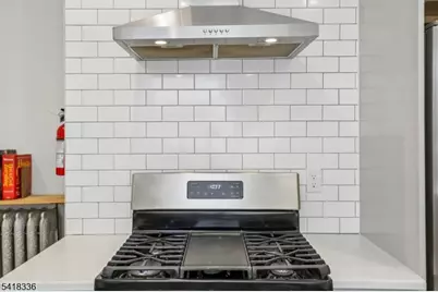 69 Myrtle St, Bloomfield, NJ 07003 - Photo 9