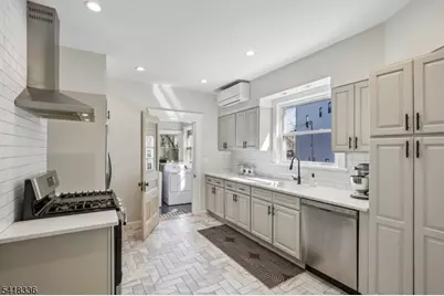 69 Myrtle St, Bloomfield, NJ 07003 - Photo 7