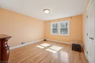 59 Oakwood Dr, Wayne, NJ 07470 - Photo 19