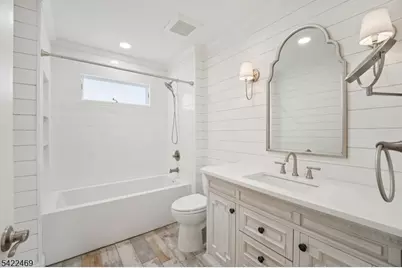 59 Oakwood Dr, Wayne, NJ 07470 - Photo 23