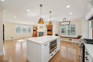 59 Oakwood Dr, Wayne, NJ 07470 - Photo 11