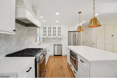 59 Oakwood Dr, Wayne, NJ 07470 - Photo 13