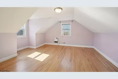 59 Oakwood Dr, Wayne, NJ 07470 - Photo 31