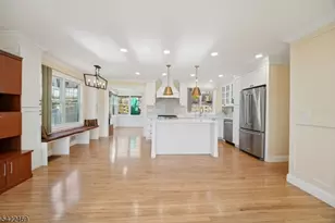 59 Oakwood Dr, Wayne, NJ 07470 - Photo 7