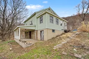 196 W Owassa Turnpike, Frankford Township, NJ 07826 - Photo 3