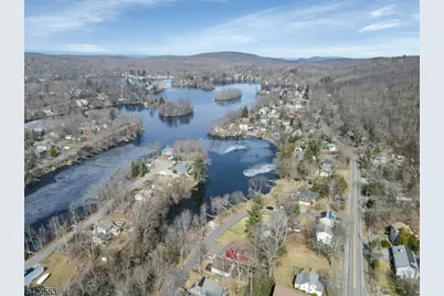 199 Lake Shore Dr, West Milford, NJ 07421 - Photo 15