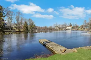 199 Lake Shore Dr, West Milford, NJ 07421 - Photo 5