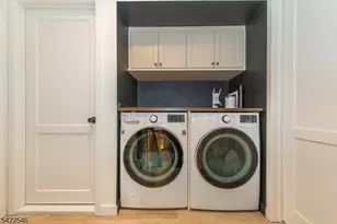 13 Franklin Pl, Morristown, NJ 07960 - Photo 15