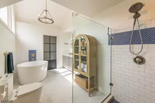 13 Franklin Pl, Morristown, NJ 07960 - Photo 23