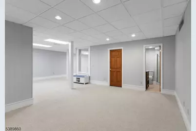 135 Woods End Dr, Bernards Township, NJ 07920 - Photo 37