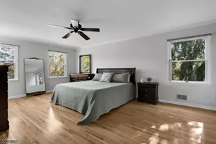 135 Woods End Dr, Bernards Township, NJ 07920 - Photo 25