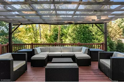 135 Woods End Dr, Bernards Township, NJ 07920 - Photo 39