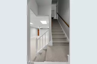 135 Woods End Dr, Bernards Township, NJ 07920 - Photo 33