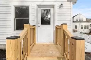 7 Mountain Rd, Denville, NJ 07834 - Photo 3