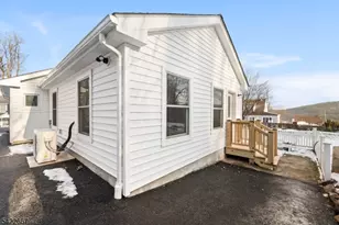 7 Mountain Rd, Denville, NJ 07834 - Photo 1