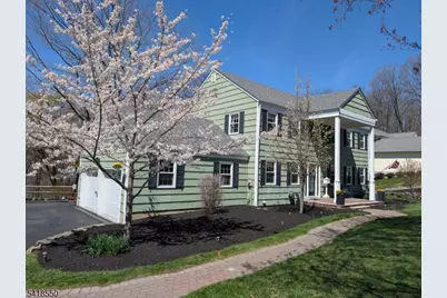 31 Mockingbird, Allamuchy Township, NJ 07840 - Photo 3