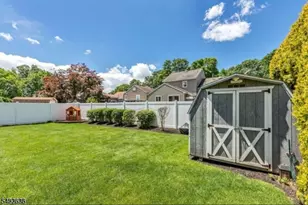 410 Walnut Ave, Cranford Township, NJ 07016 - Photo 11