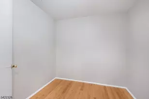 32 Pasture Ct, Roxbury Township, NJ 07852 - Photo 19