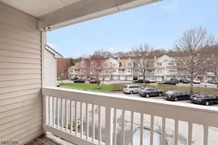 32 Pasture Ct, Roxbury Township, NJ 07852 - Photo 25