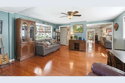 96 Carey Ave, Butler, NJ 07405 - Photo 5