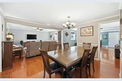 96 Carey Ave, Butler, NJ 07405 - Photo 9