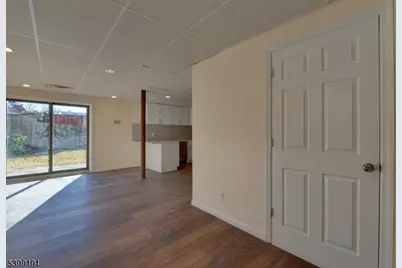 90 Dewey St, Bloomfield, NJ 07003 - Photo 27