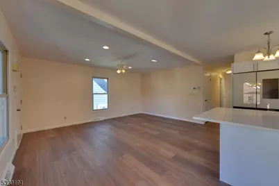 90 Dewey St, Bloomfield, NJ 07003 - Photo 11