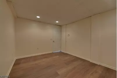 90 Dewey St, Bloomfield, NJ 07003 - Photo 25