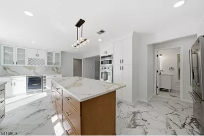 41 Musiker Ave, Randolph Township, NJ 07869 - Photo 11