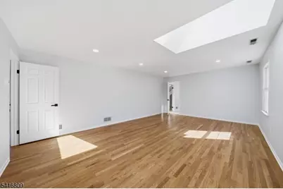 41 Musiker Ave, Randolph Township, NJ 07869 - Photo 33