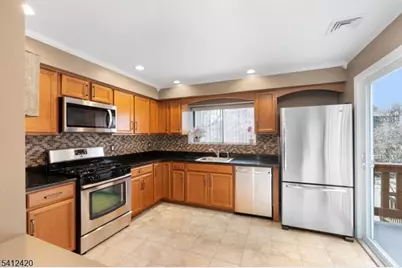 20 Powderhorn Dr, Rockaway Township, NJ 07866 - Photo 11