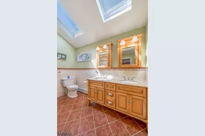 47 Village Rd, Florham Park, NJ 07932 - Photo 21