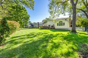 47 Village Rd, Florham Park, NJ 07932 - Photo 37