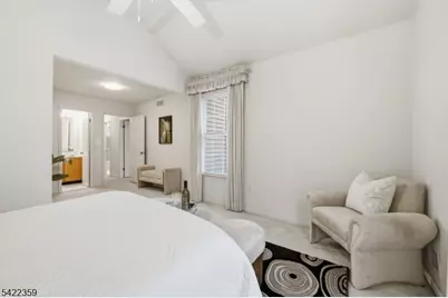 14 Arthurs Court, Berkeley Heights Township, NJ 07922 - Photo 15