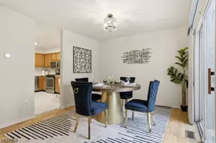 14 Arthurs Ct, Berkeley Heights Township, NJ 07922 - Photo 7