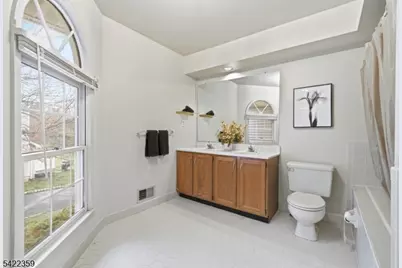 14 Arthurs Court, Berkeley Heights Township, NJ 07922 - Photo 21