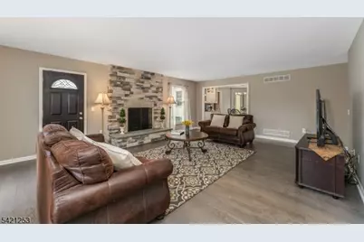 11 Wilson Way, Raritan Township, NJ 08551 - Photo 7