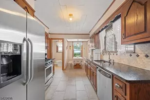 169 Oakridge Ave, Nutley, NJ 07110 - Photo 17