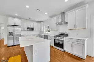 210 Corliss Ave, Phillipsburg, NJ 08865 - Photo 9