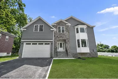210 Corliss Avenue, Phillipsburg, NJ 08865 - Photo 1