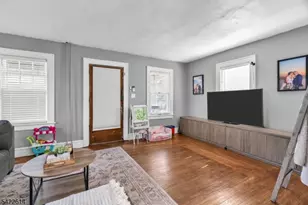 80 Henderson St, Phillipsburg, NJ 08865 - Photo 9