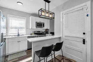 80 Henderson St, Phillipsburg, NJ 08865 - Photo 3