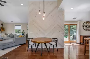 10 Lakeview Rd, Hopatcong, NJ 07843 - Photo 7