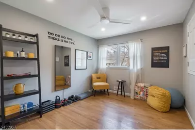 209 Northfield Rd, Long Hill Township, NJ 07946 - Photo 15