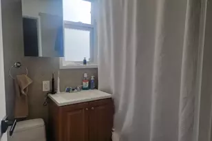 24 E Price St, Linden, NJ 07036 - Photo 3