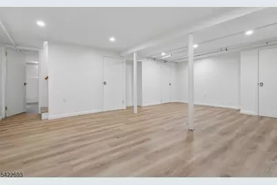 43 Rhode Island Ave, East Orange, NJ 07018 - Photo 23