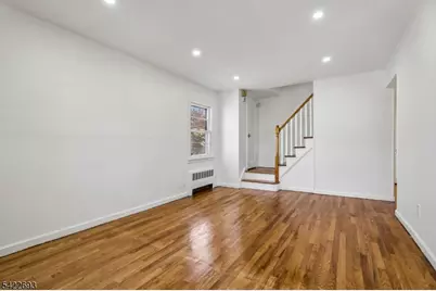 43 Rhode Island Ave, East Orange, NJ 07018 - Photo 5